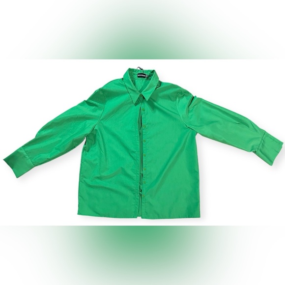 Pretty Little Thing Green Oversized Cuff Buttoned Down Shirt - Picture 1 of 11